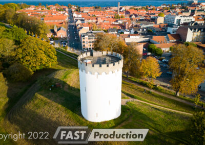 Professionelle dronefotos af Det hvide tårn i Fredericia